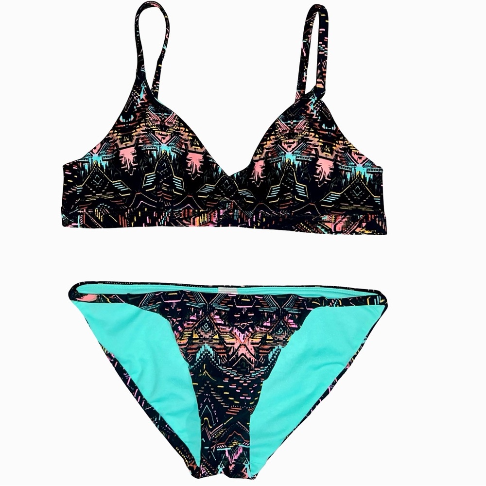 No Boundaries Bikini Black with Bright Neon Pattern & Keyhole Detail - NWOT